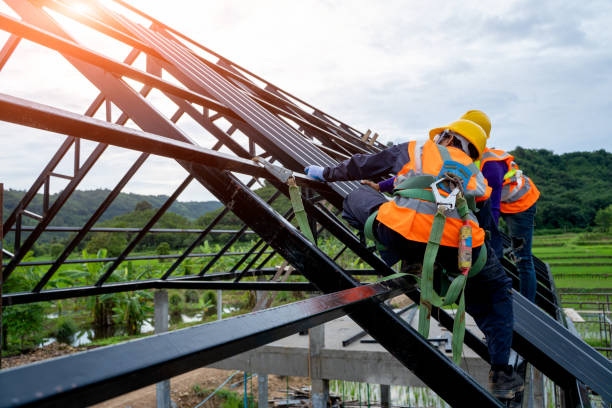 Best Emergency Roof Repair  in Charlevoix, MI